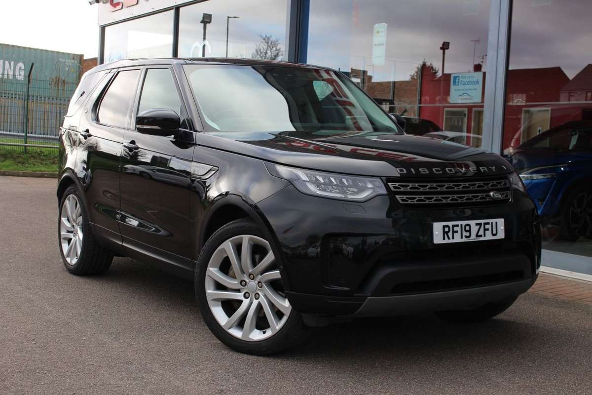 Check out this Land Rover Discovery 2019 Diesel Automatic