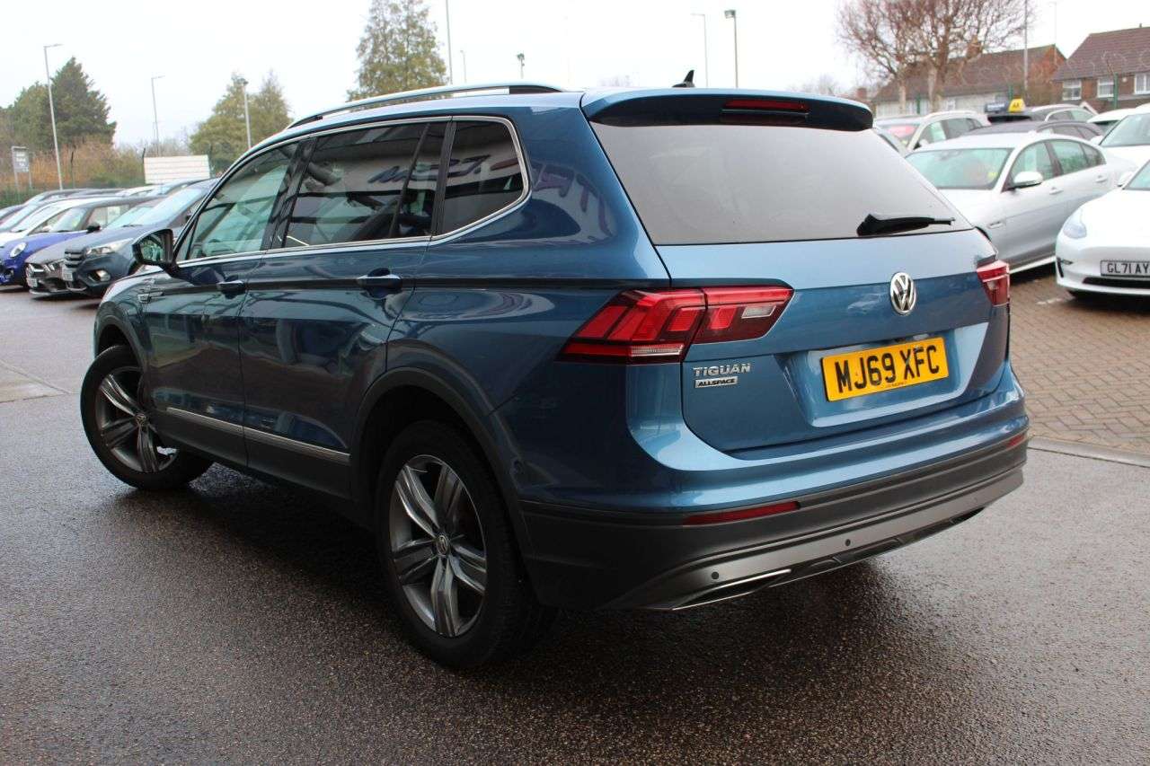 2019 VOLKSWAGEN TIGUAN ALLSPACE 2019 VOLKSWAGEN TIGUAN ALLSPACE