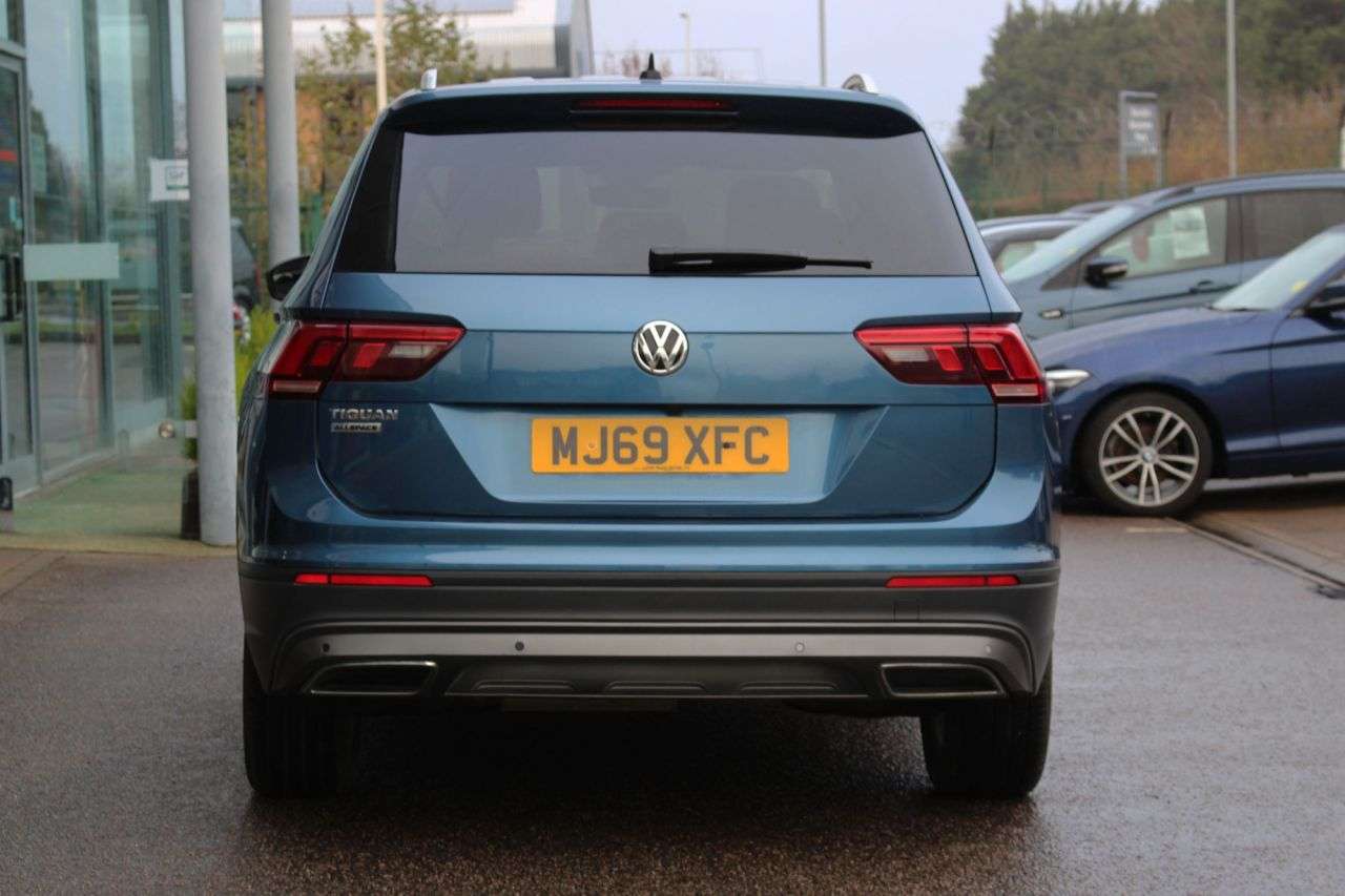 2019 VOLKSWAGEN TIGUAN ALLSPACE 2019 VOLKSWAGEN TIGUAN ALLSPACE
