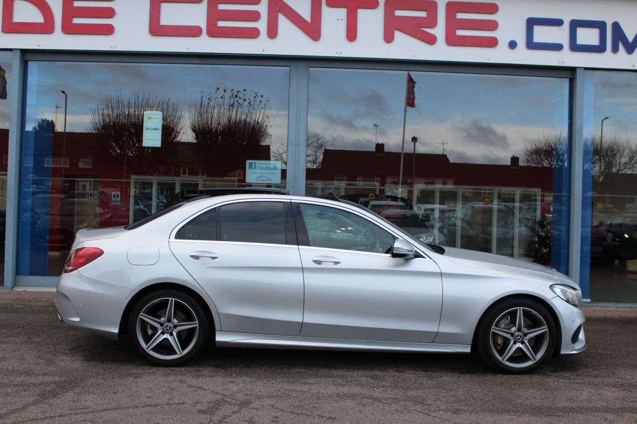 A 2018 MERCEDES-BENZ C-CLASS 2.1 C250d AMG Line (Premium Plus) Saloon 4dr Diesel G-Tronic+ Euro 6 (s/s) A 2018 MERCEDES-BENZ C-CLASS 2.1 C250d AMG Line (Premium Plus) Saloon 4dr Diesel G-Tronic+ Euro 6 (s/s)