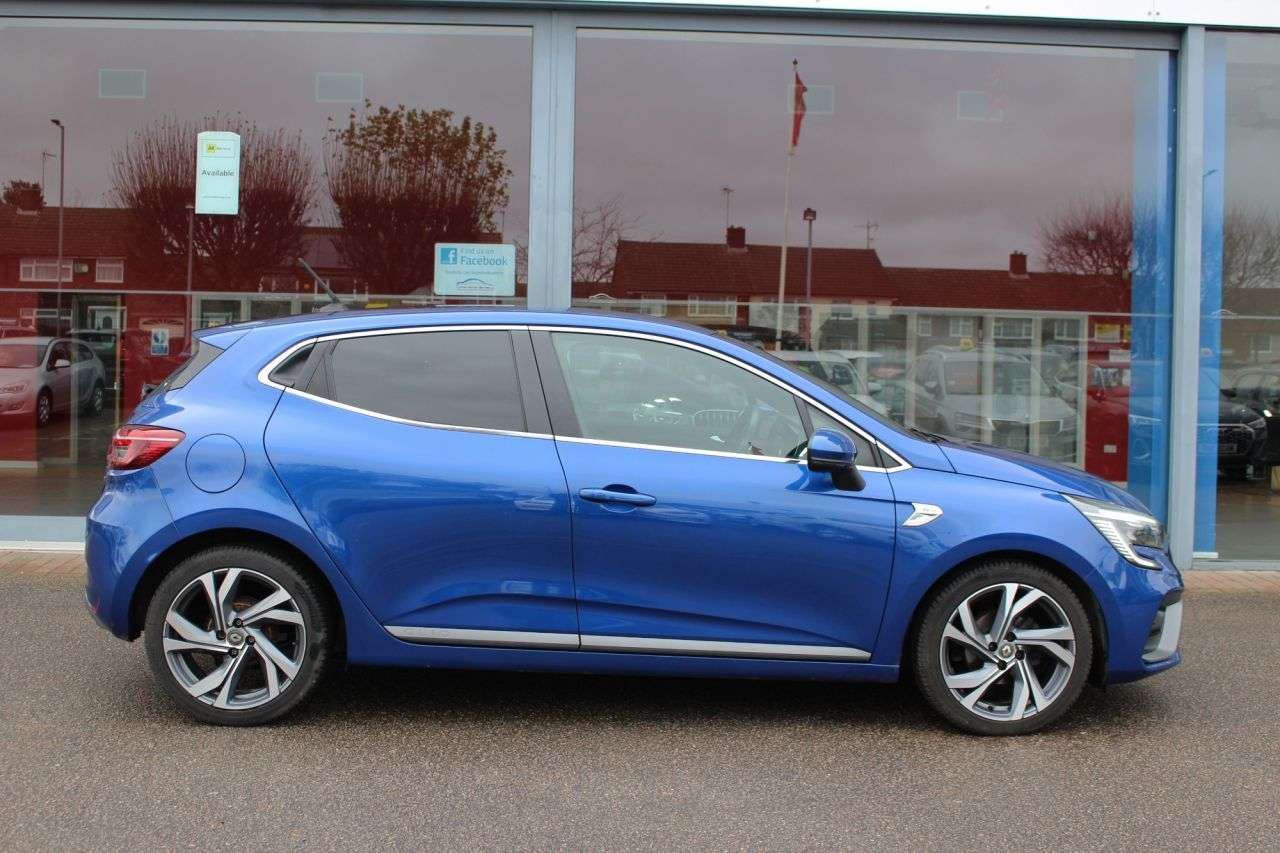 2021 RENAULT CLIO 2021 RENAULT CLIO
