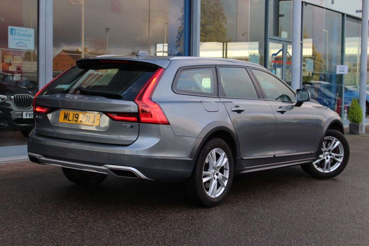 2019 VOLVO V90 CROSS COUNTRY 2019 VOLVO V90 CROSS COUNTRY
