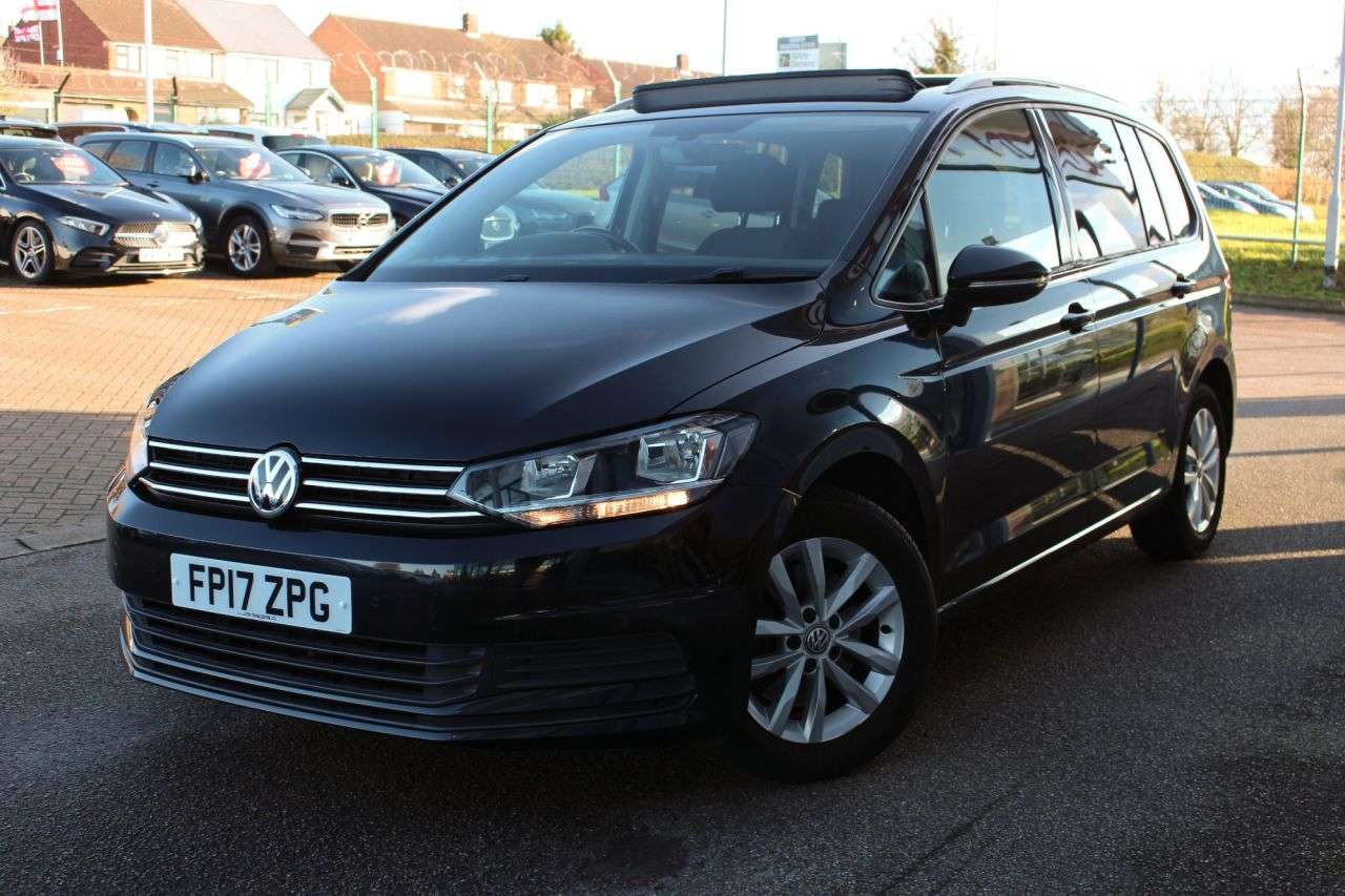 2017 VOLKSWAGEN TOURAN 2017 VOLKSWAGEN TOURAN