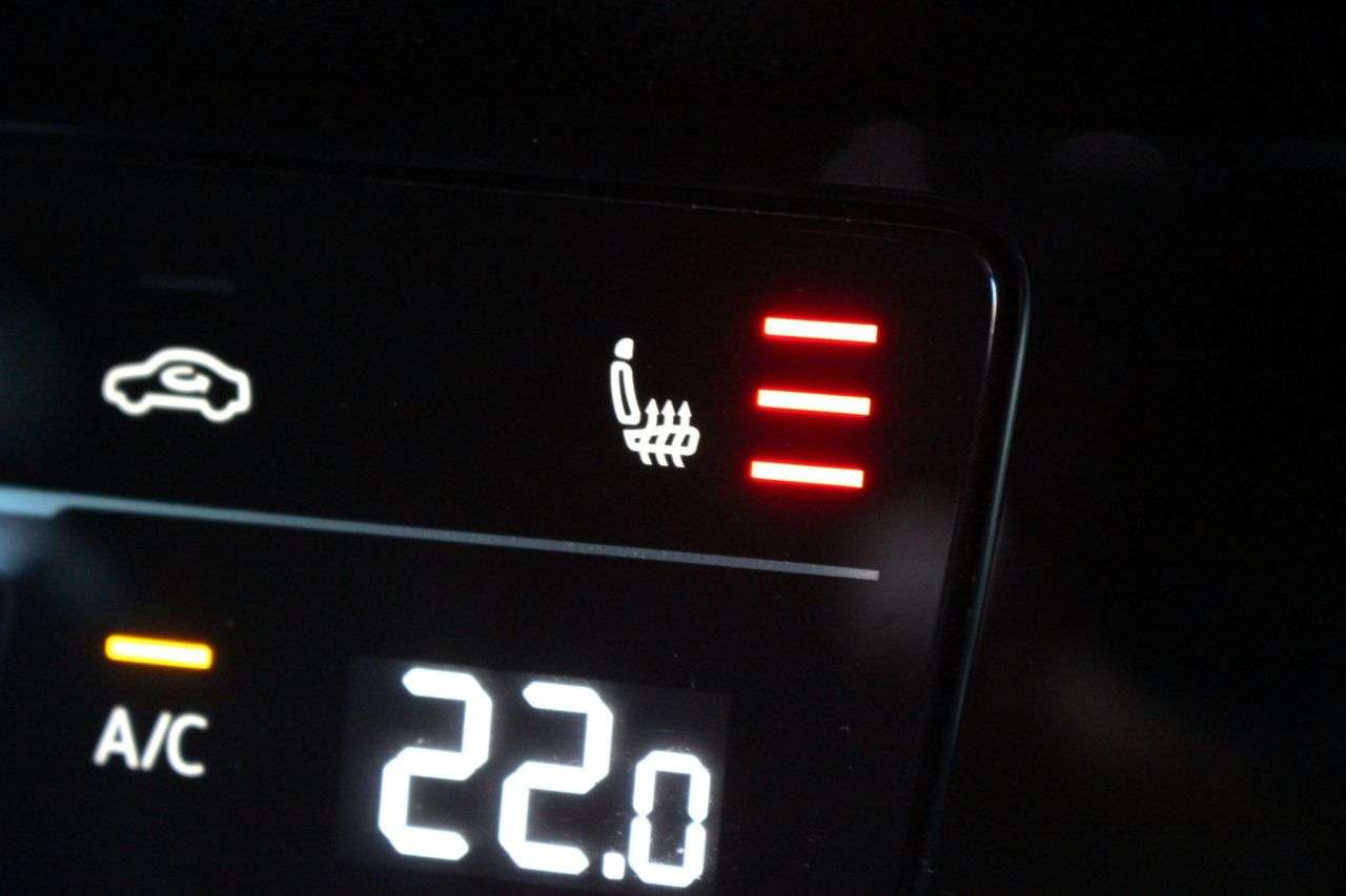 2021 VOLKSWAGEN PASSAT 2021 VOLKSWAGEN PASSAT