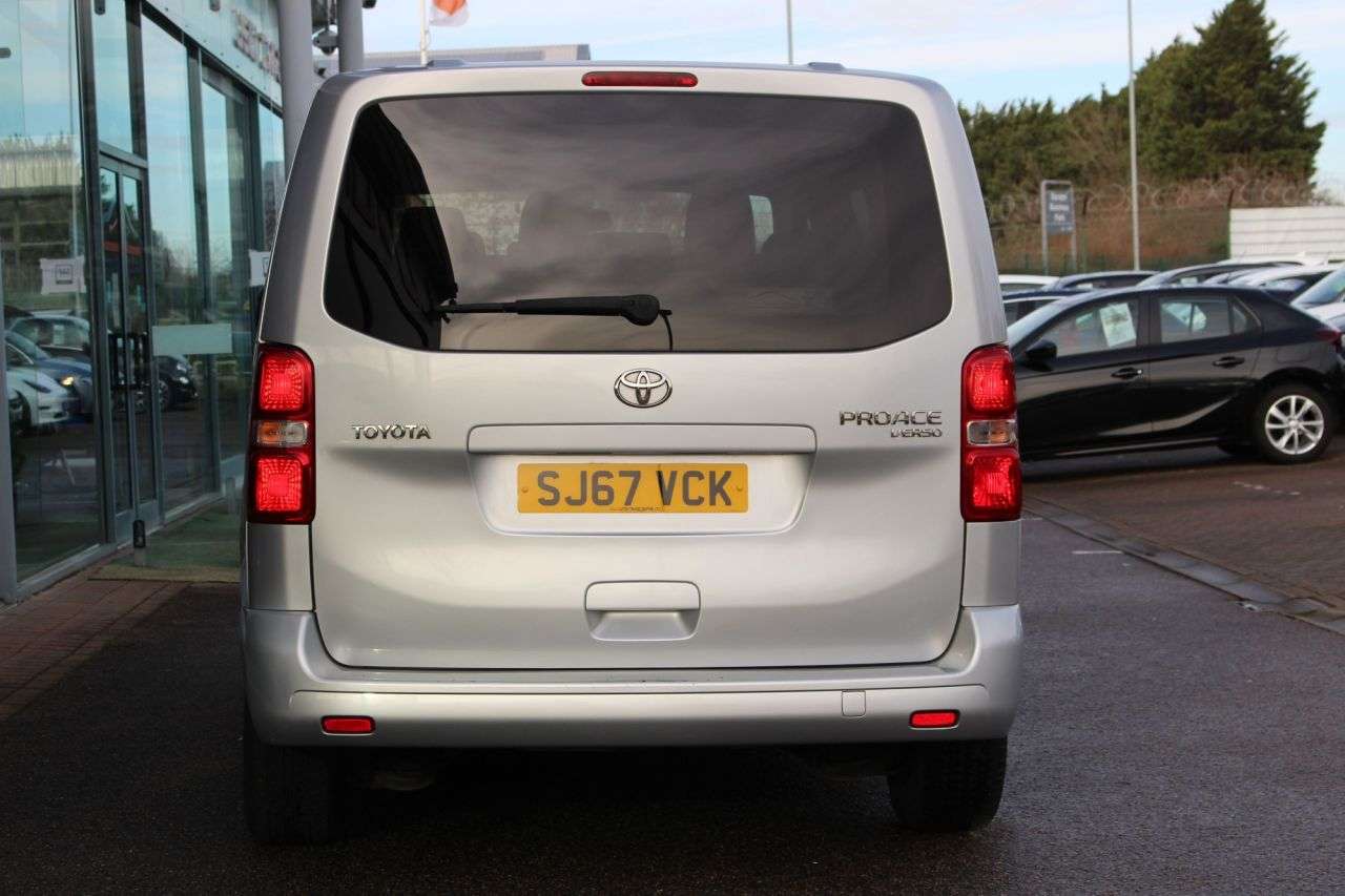 2017 TOYOTA PROACE VERSO 2017 TOYOTA PROACE VERSO