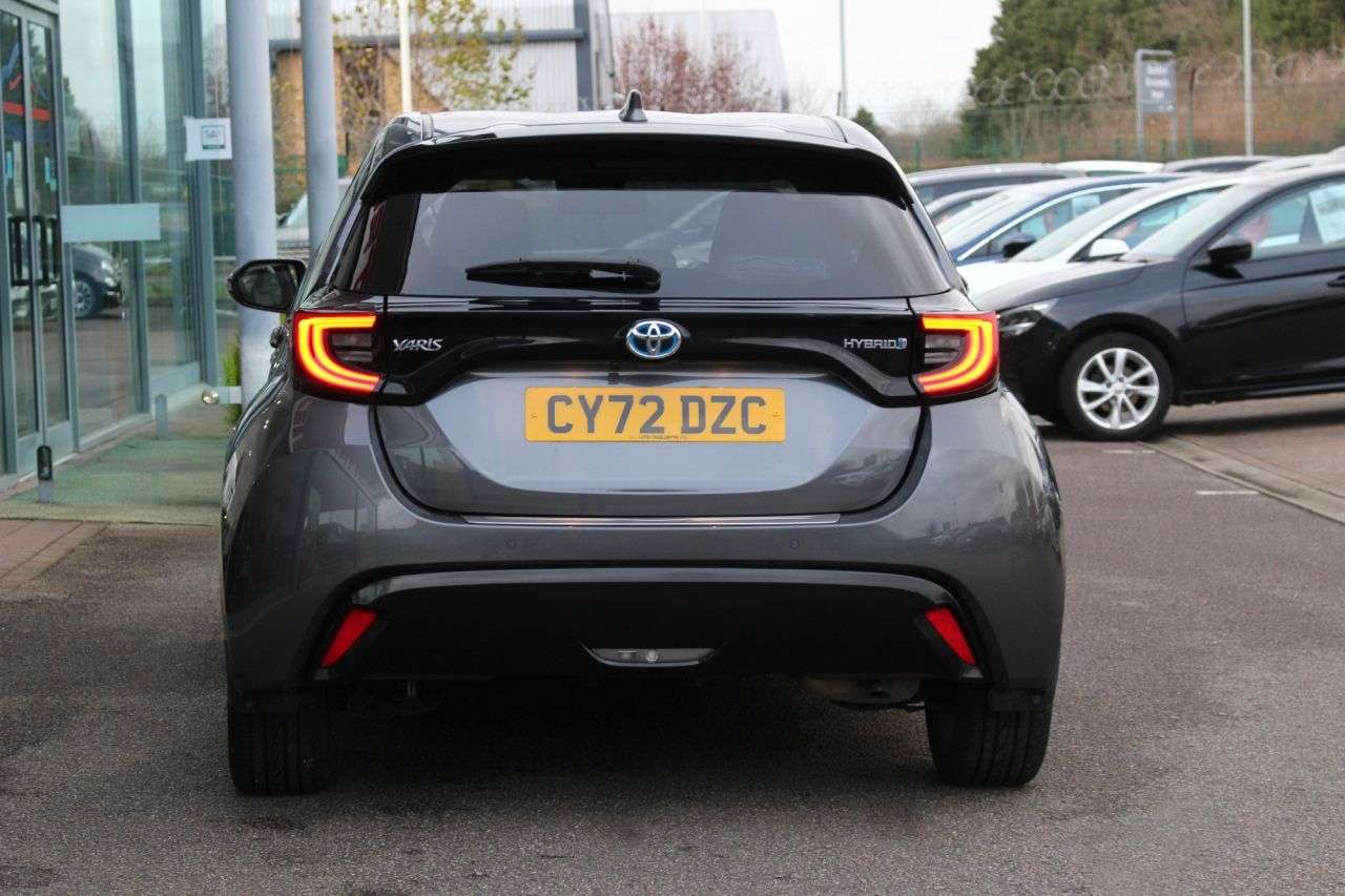2022 TOYOTA YARIS 2022 TOYOTA YARIS