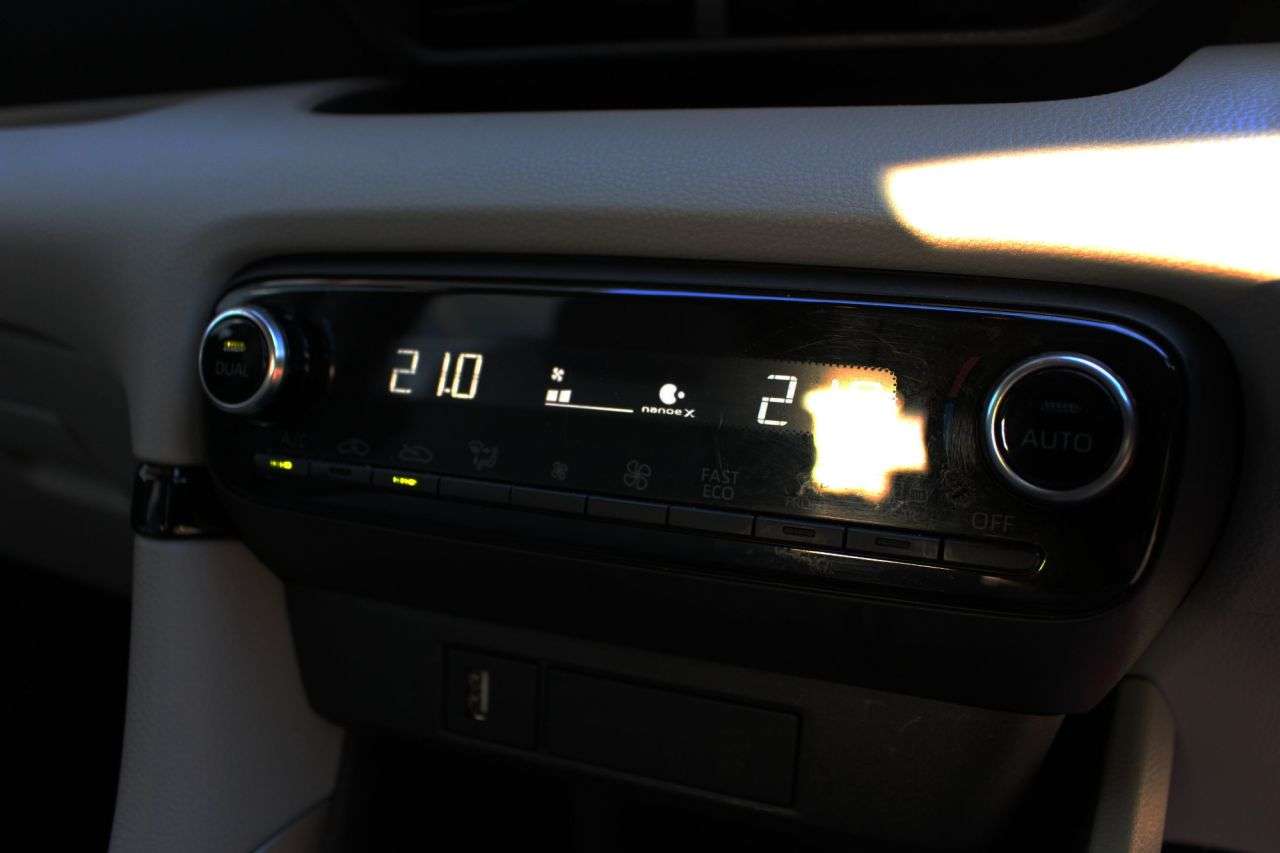 2022 TOYOTA YARIS 2022 TOYOTA YARIS