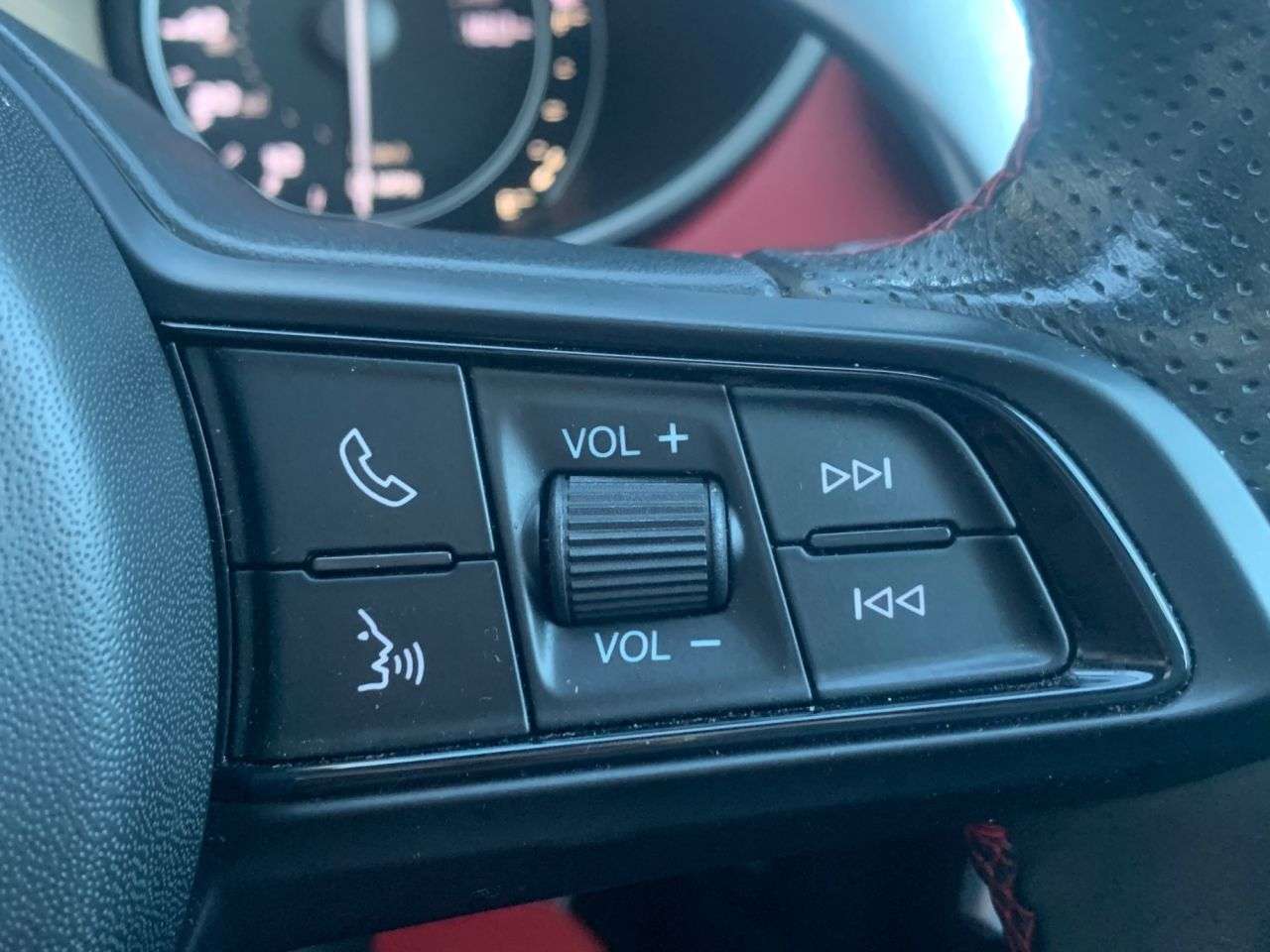 2020 ALFA ROMEO STELVIO 2020 ALFA ROMEO STELVIO