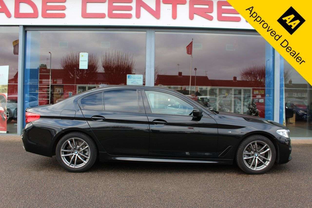 A 2019 BMW 5 SERIES 2.0 520d M Sport Saloon 4dr Diesel Auto Euro 6 (s/s) (190 ps) DIGITAL DASH, A 2019 BMW 5 SERIES 2.0 520d M Sport Saloon 4dr Diesel Auto Euro 6 (s/s) (190 ps) DIGITAL DASH,