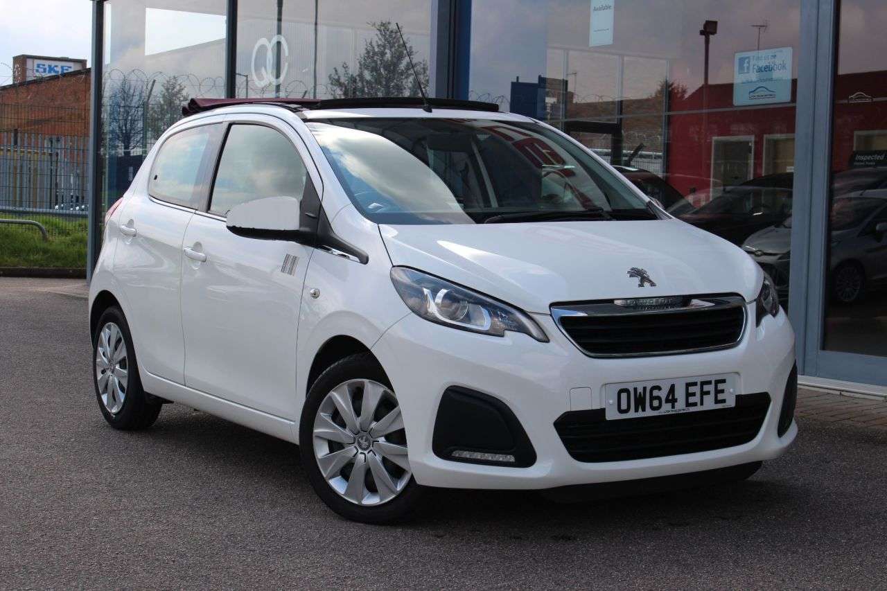A 2015 PEUGEOT 108 1.0 VTi Active Top! 5dr Petrol Manual Euro 5 Euro 5 (68 ps) - LOW MILES, SU A 2015 PEUGEOT 108 1.0 VTi Active Top! 5dr Petrol Manual Euro 5 Euro 5 (68 ps) - LOW MILES, SU