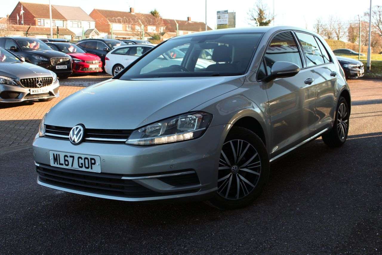 2017 VOLKSWAGEN GOLF 2017 VOLKSWAGEN GOLF