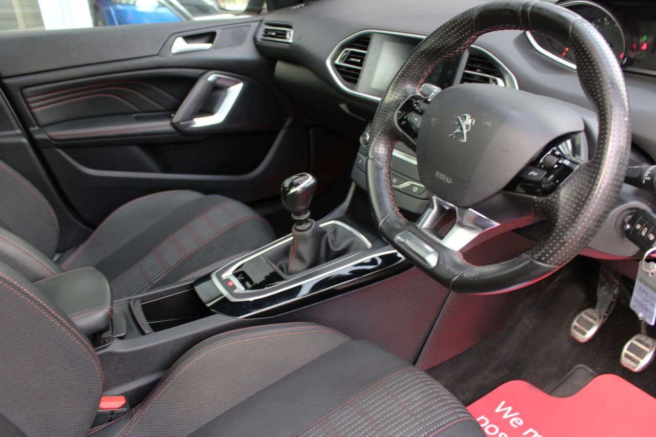 2020 PEUGEOT 308 SW 2020 PEUGEOT 308 SW