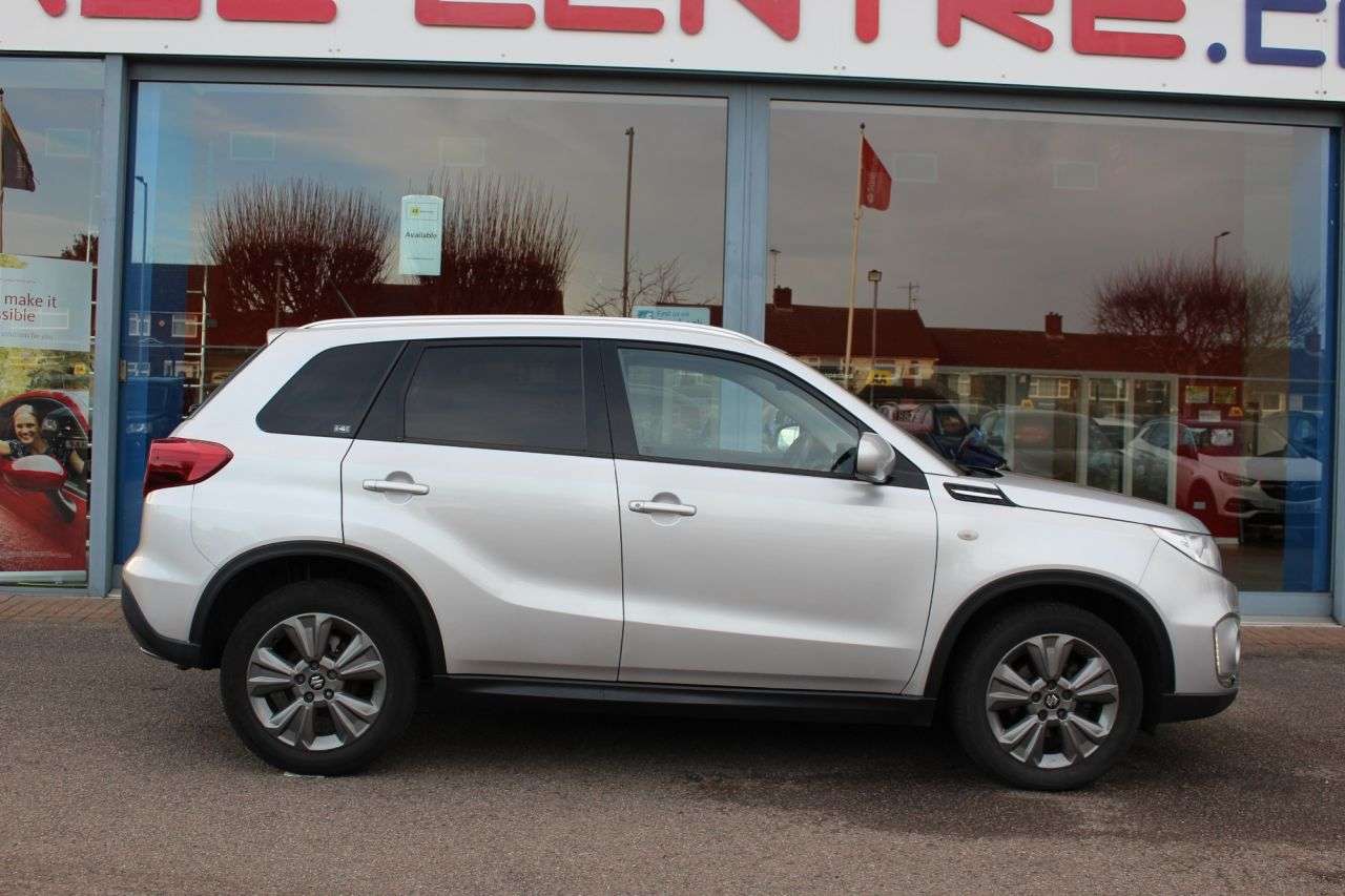 A 2019 SUZUKI VITARA 1.4 Boosterjet SZ-T SUV 5dr Petrol Auto Euro 6 (s/s) (140 ps) 17" ALLOYS, C A 2019 SUZUKI VITARA 1.4 Boosterjet SZ-T SUV 5dr Petrol Auto Euro 6 (s/s) (140 ps) 17" ALLOYS, C