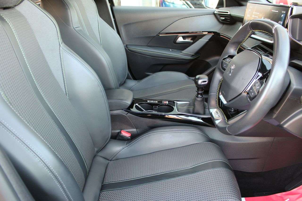 2022 PEUGEOT 208 2022 PEUGEOT 208