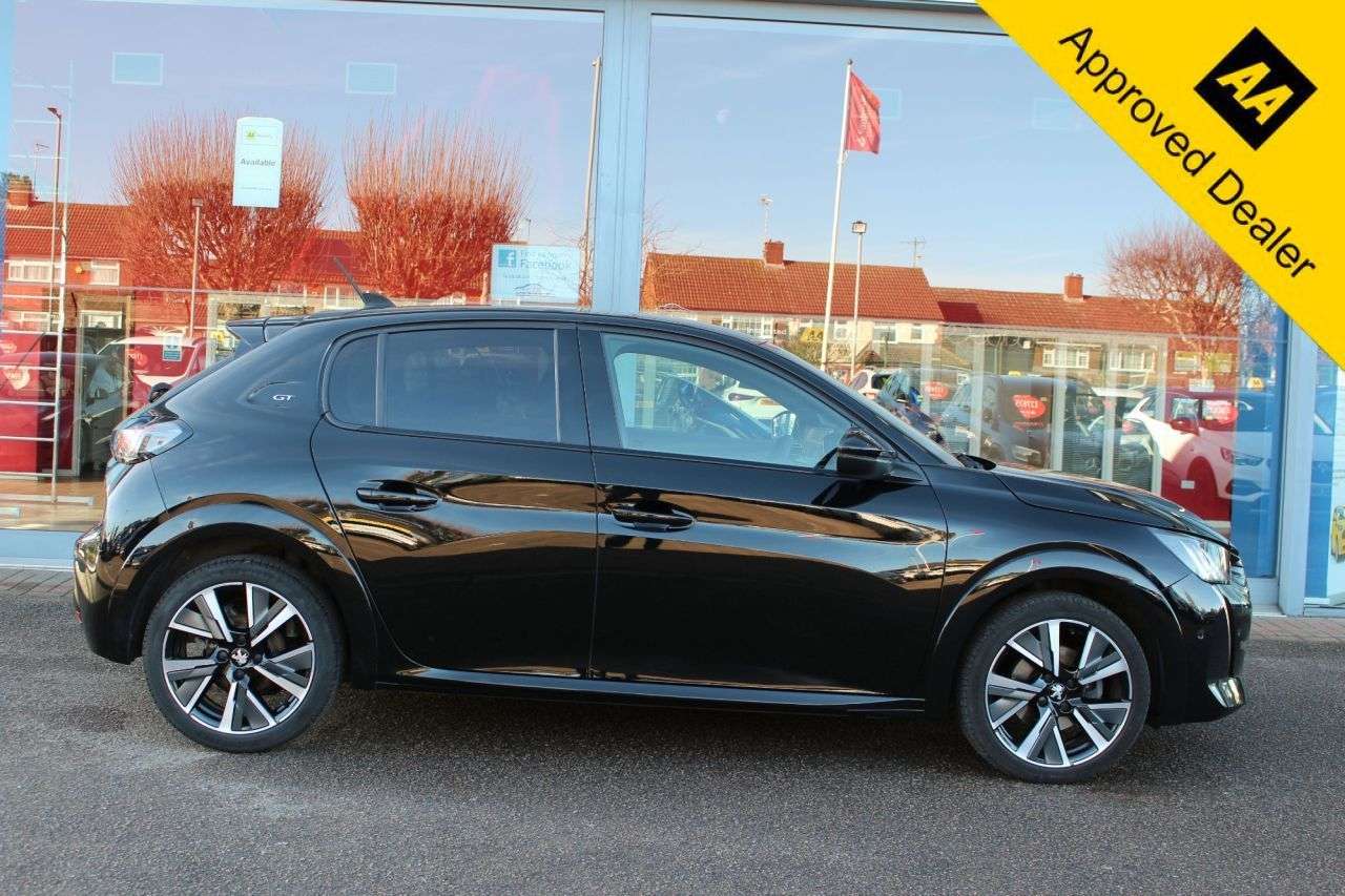 A 2022 PEUGEOT 208 1.2 PureTech GT Hatchback 5dr Petrol Manual Euro 6 (s/s) (100 ps) 17" ALLOY A 2022 PEUGEOT 208 1.2 PureTech GT Hatchback 5dr Petrol Manual Euro 6 (s/s) (100 ps) 17" ALLOY
