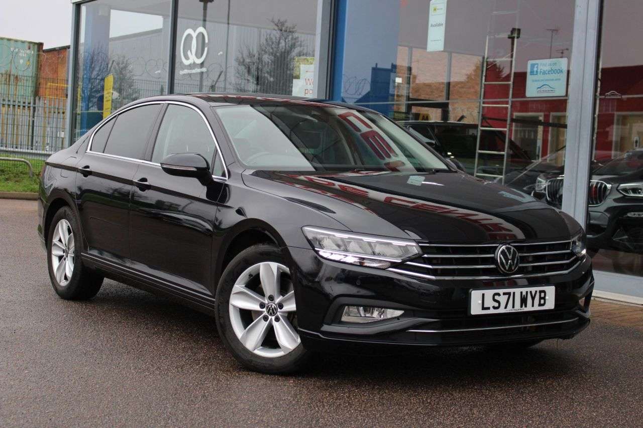 A 2021 VOLKSWAGEN PASSAT 1.5 TSI EVO SE Nav Saloon 4dr Petrol DSG Euro 6 (s/s) (150 ps) 17" ALLOYS, A 2021 VOLKSWAGEN PASSAT 1.5 TSI EVO SE Nav Saloon 4dr Petrol DSG Euro 6 (s/s) (150 ps) 17" ALLOYS,