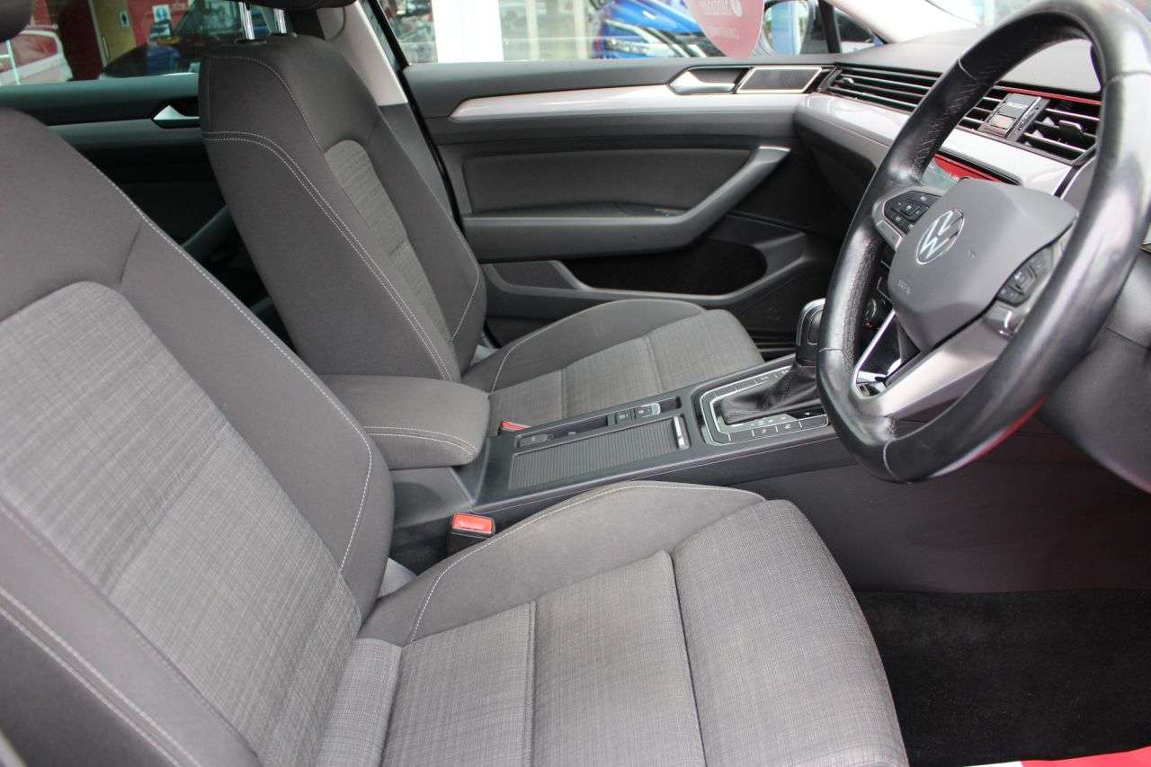 2021 VOLKSWAGEN PASSAT 2021 VOLKSWAGEN PASSAT