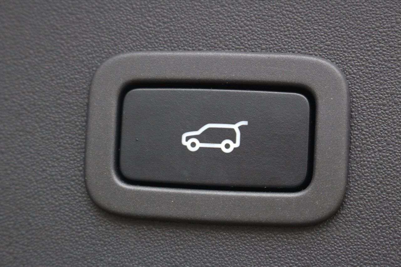 2018 JAGUAR E-PACE 2018 JAGUAR E-PACE