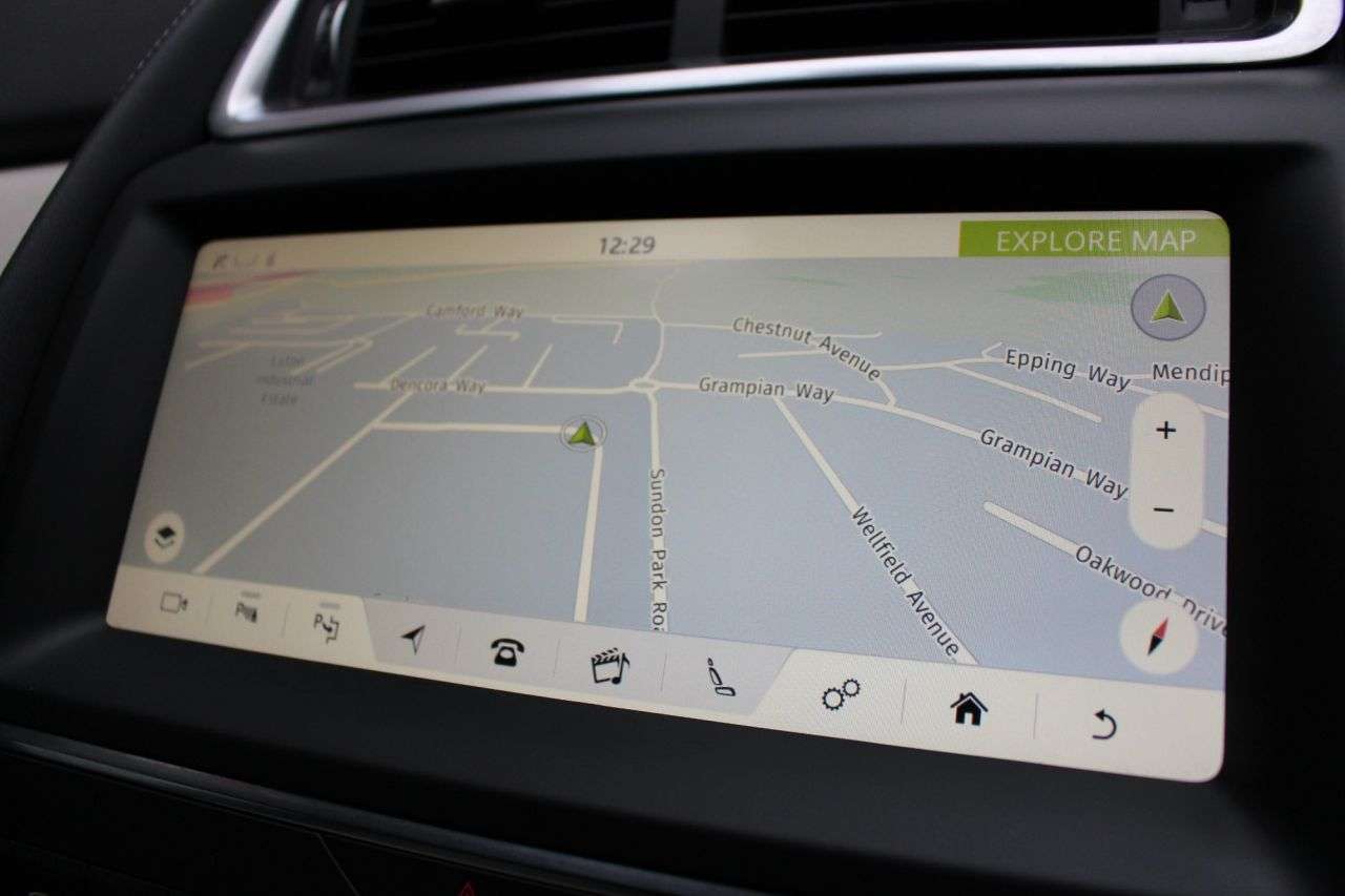 2018 JAGUAR E-PACE 2018 JAGUAR E-PACE