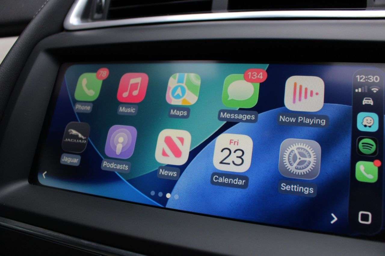 2018 JAGUAR E-PACE 2018 JAGUAR E-PACE