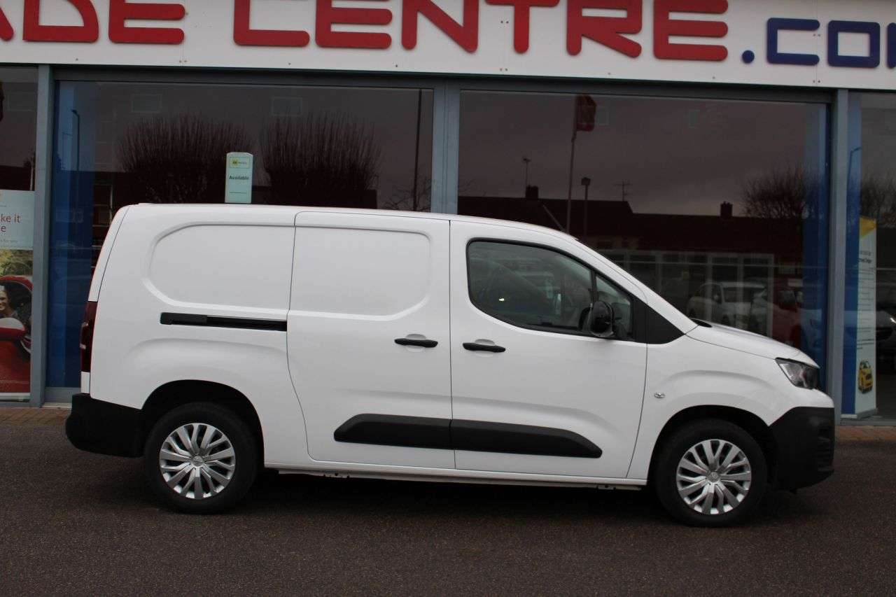 A 0 PEUGEOT PARTNER 1.5 BlueHDi 950 Professional Premium Long Panel Van 6dr Diesel Manual LWB E A 0 PEUGEOT PARTNER 1.5 BlueHDi 950 Professional Premium Long Panel Van 6dr Diesel Manual LWB E