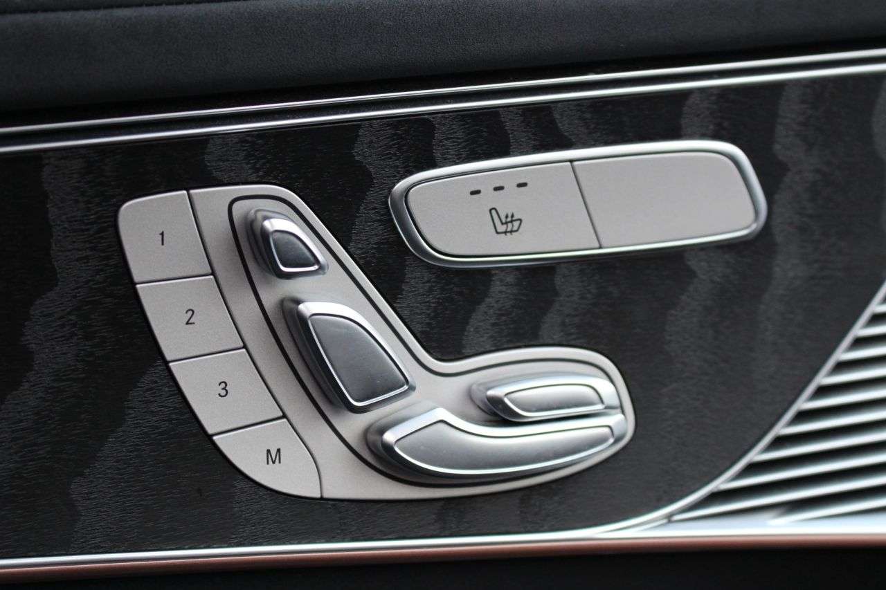 2021 MERCEDES-BENZ EQC 2021 MERCEDES-BENZ EQC