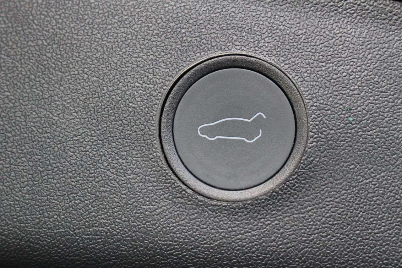 2021 TESLA MODEL 3 2021 TESLA MODEL 3