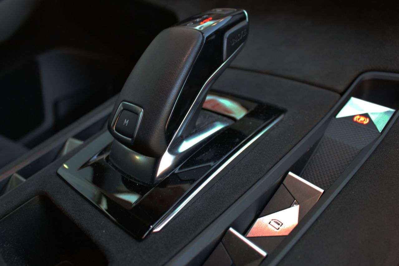 2021 DS AUTOMOBILES DS 7 CROSSBACK 2021 DS AUTOMOBILES DS 7 CROSSBACK