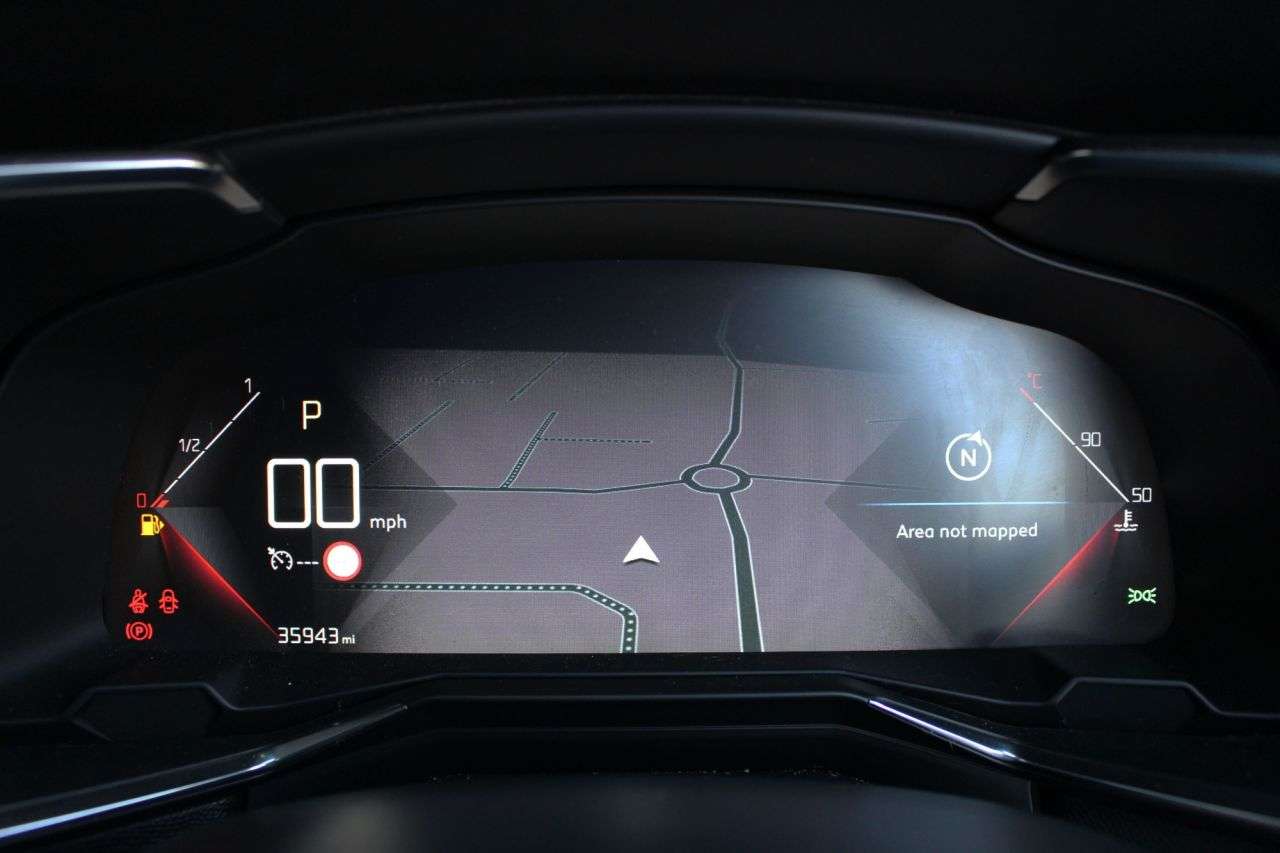 2021 DS AUTOMOBILES DS 7 CROSSBACK 2021 DS AUTOMOBILES DS 7 CROSSBACK