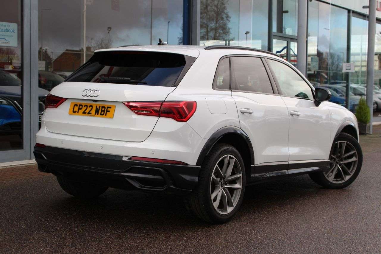 2022 AUDI Q3 2022 AUDI Q3