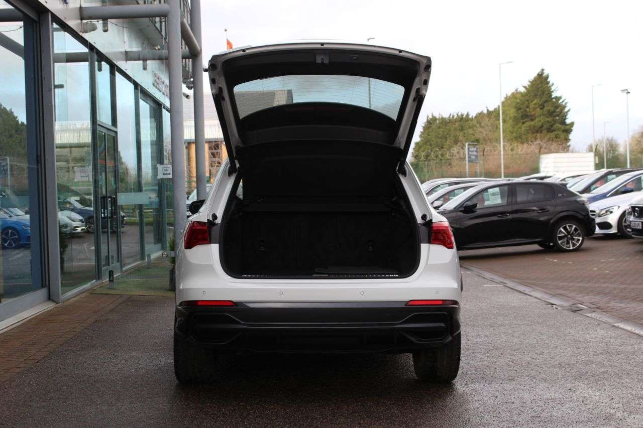 2022 AUDI Q3 2022 AUDI Q3