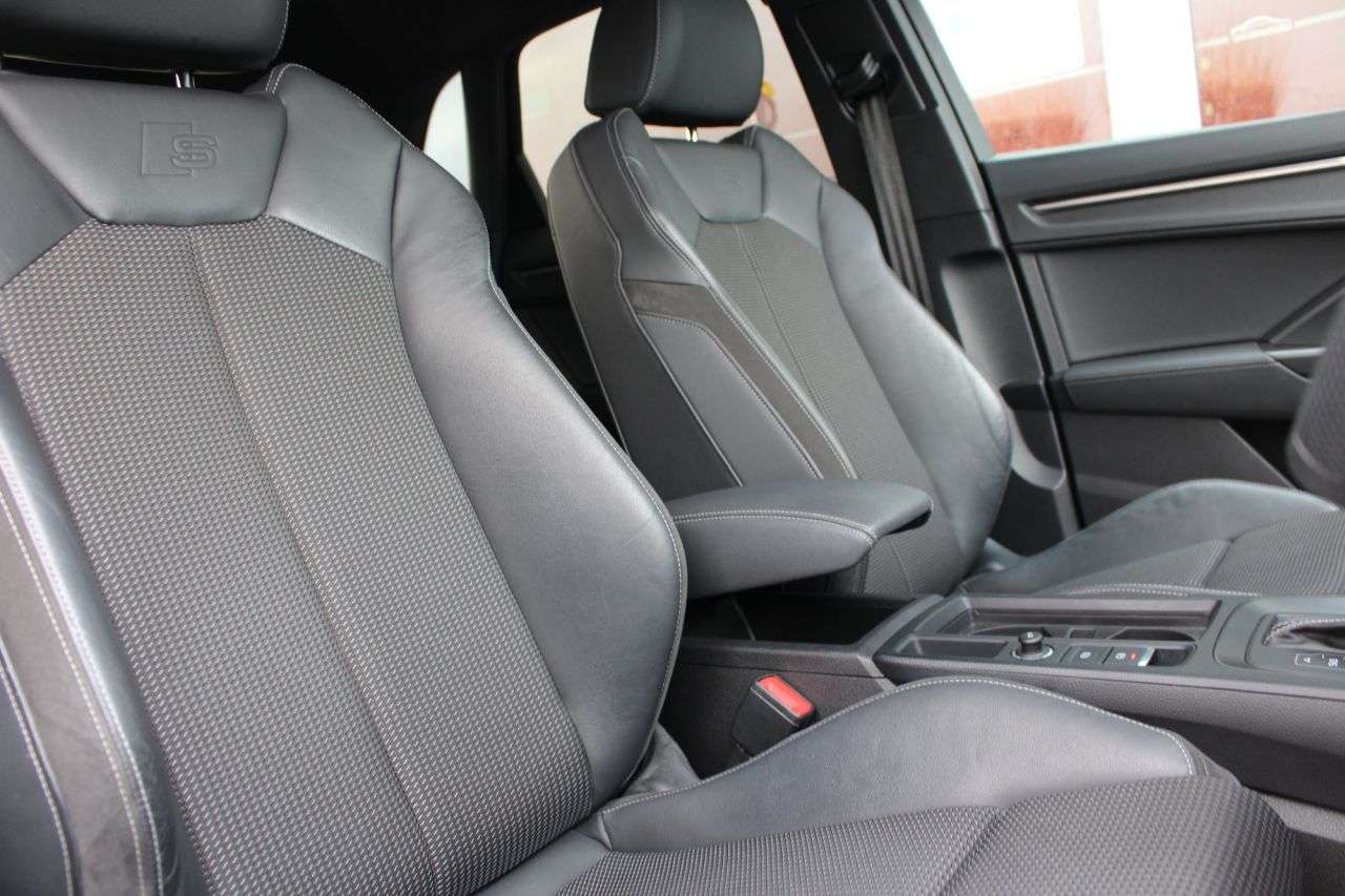 2022 AUDI Q3 2022 AUDI Q3