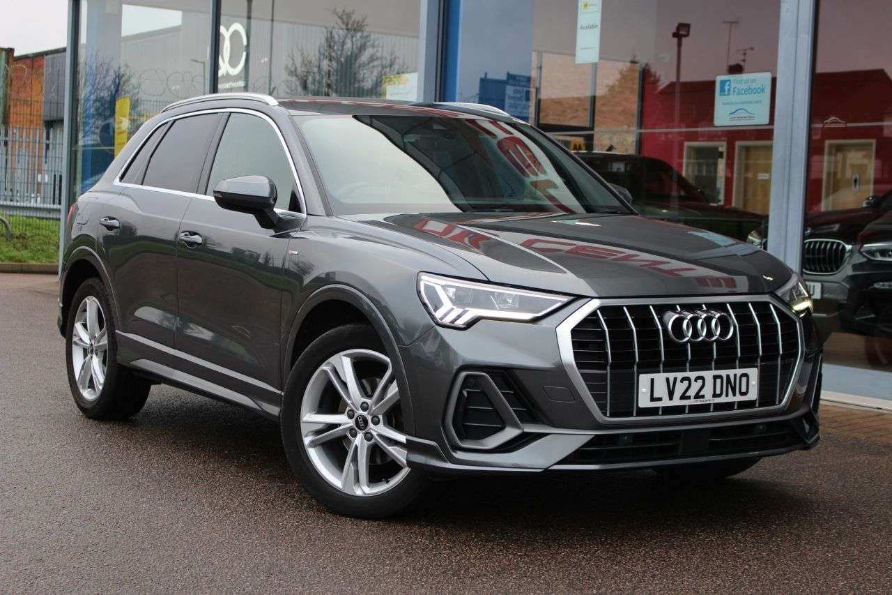 A 2022 AUDI Q3 1.5 TFSI CoD 35 S line SUV 5dr Petrol S Tronic Euro 6 (s/s) (150 ps) 19" AL A 2022 AUDI Q3 1.5 TFSI CoD 35 S line SUV 5dr Petrol S Tronic Euro 6 (s/s) (150 ps) 19" AL
