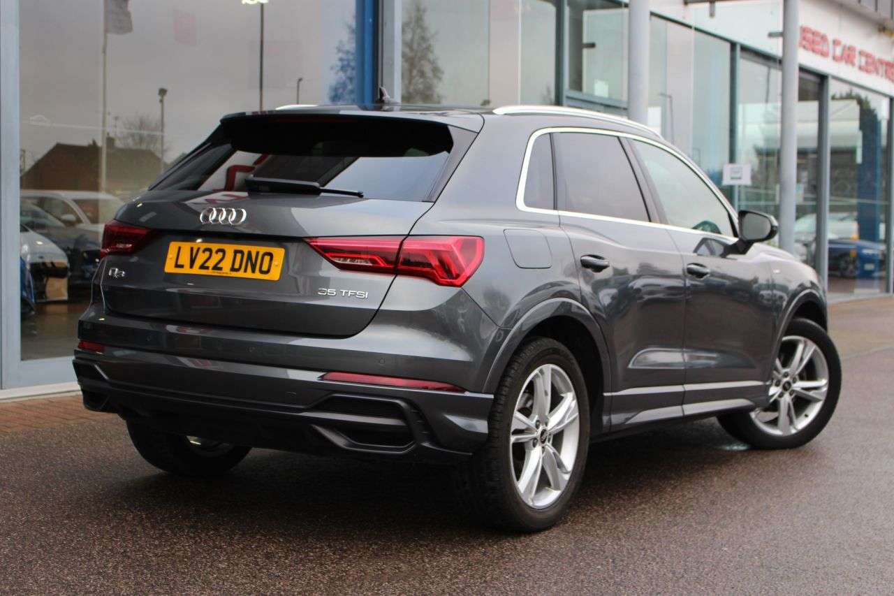 2022 AUDI Q3 2022 AUDI Q3