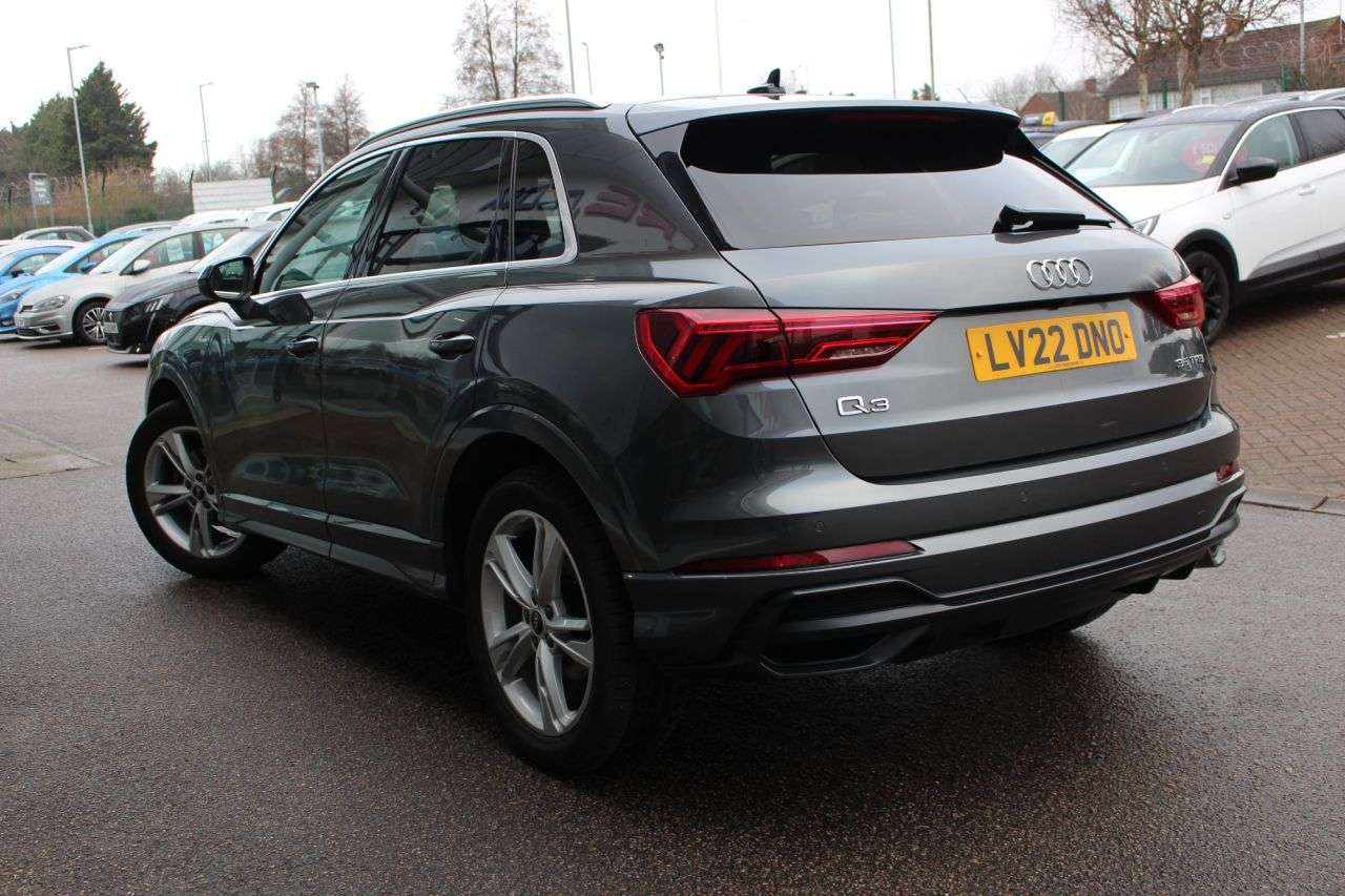 2022 AUDI Q3 2022 AUDI Q3