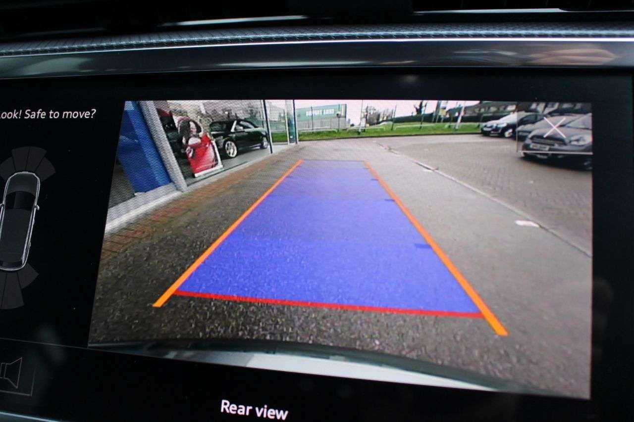 2022 AUDI Q3 2022 AUDI Q3