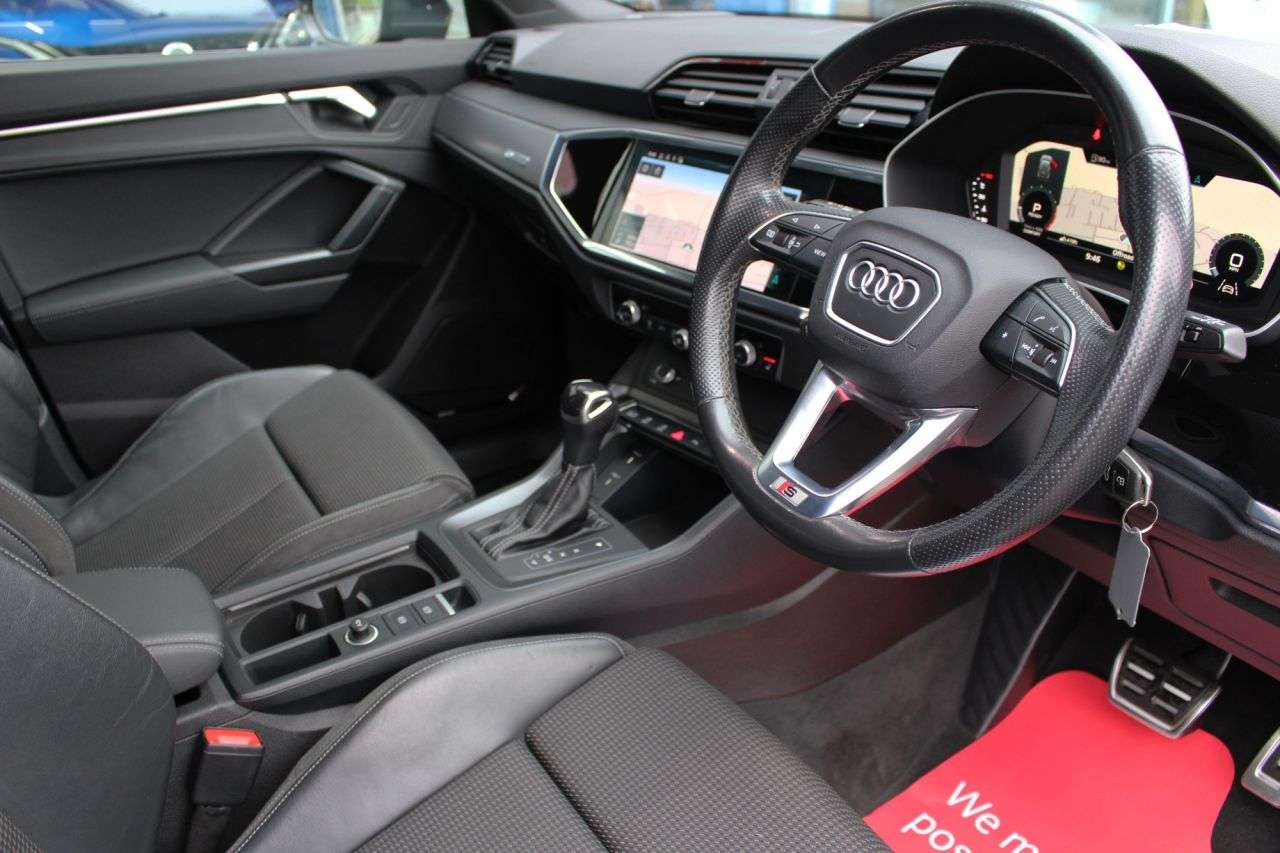 2022 AUDI Q3 2022 AUDI Q3