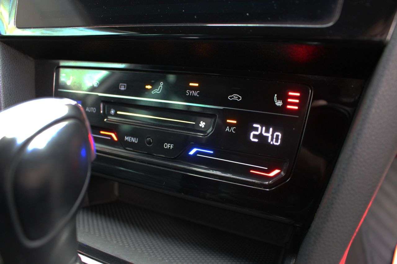 2021 VOLKSWAGEN PASSAT 2021 VOLKSWAGEN PASSAT