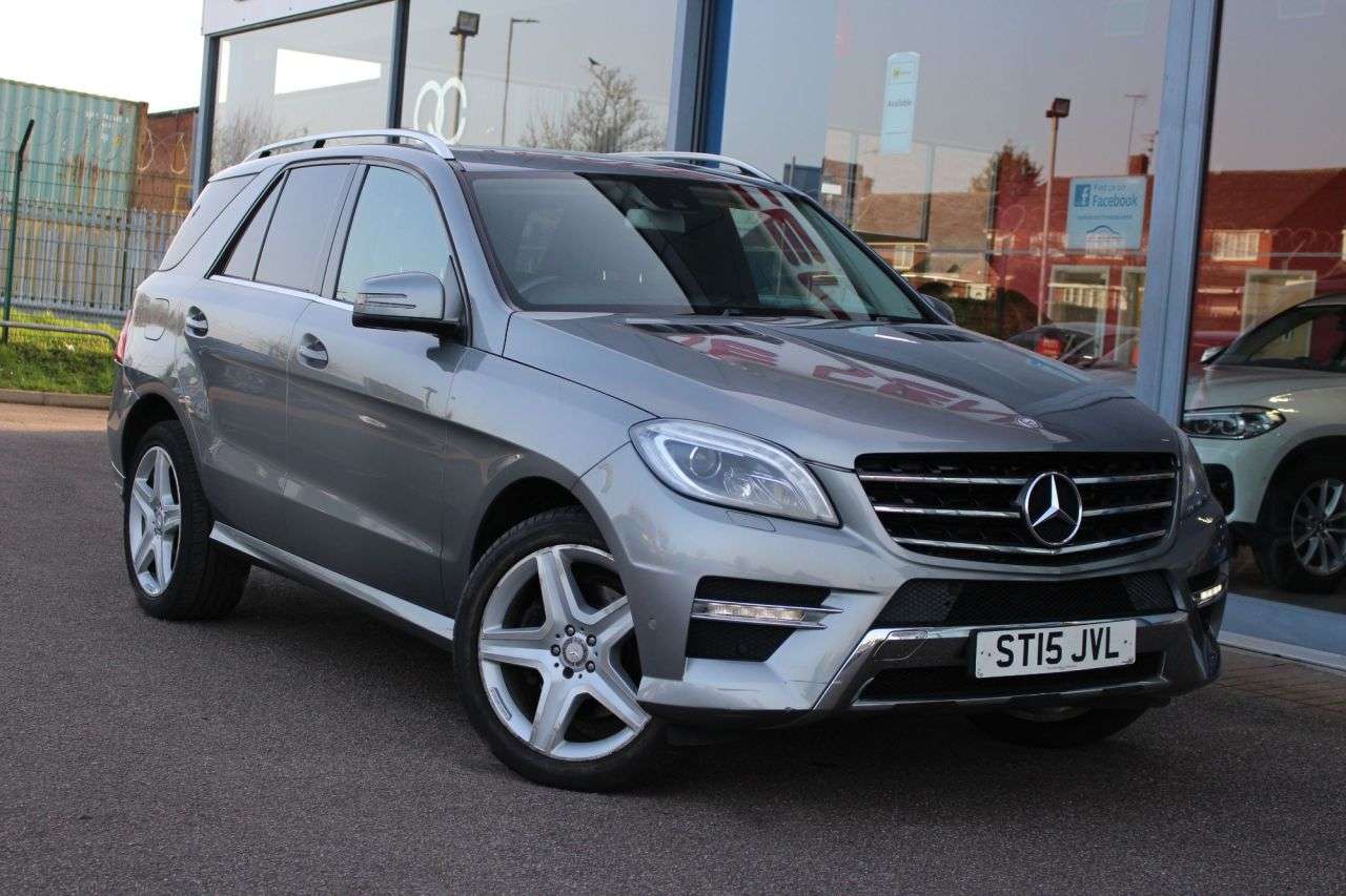 A 2015 MERCEDES-BENZ M CLASS 2.1 ML250 BlueTEC AMG Line SUV 5dr Diesel G-Tronic 4WD Euro 6 (s/s) (204 ps A 2015 MERCEDES-BENZ M CLASS 2.1 ML250 BlueTEC AMG Line SUV 5dr Diesel G-Tronic 4WD Euro 6 (s/s) (204 ps