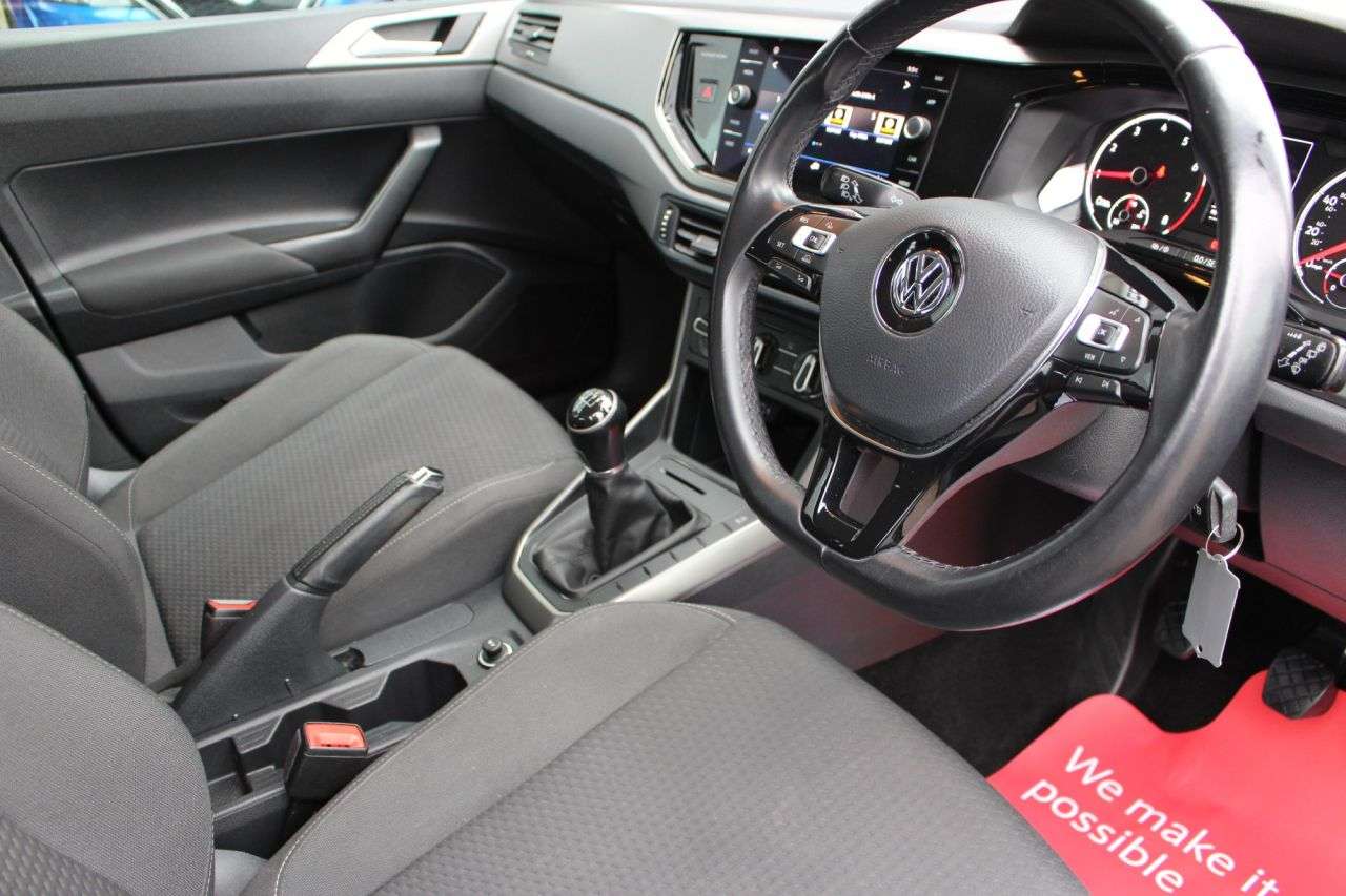 2019 VOLKSWAGEN POLO 2019 VOLKSWAGEN POLO