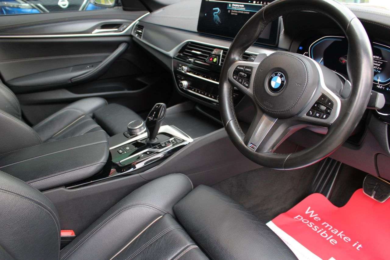 2020 BMW 5 SERIES 2020 BMW 5 SERIES