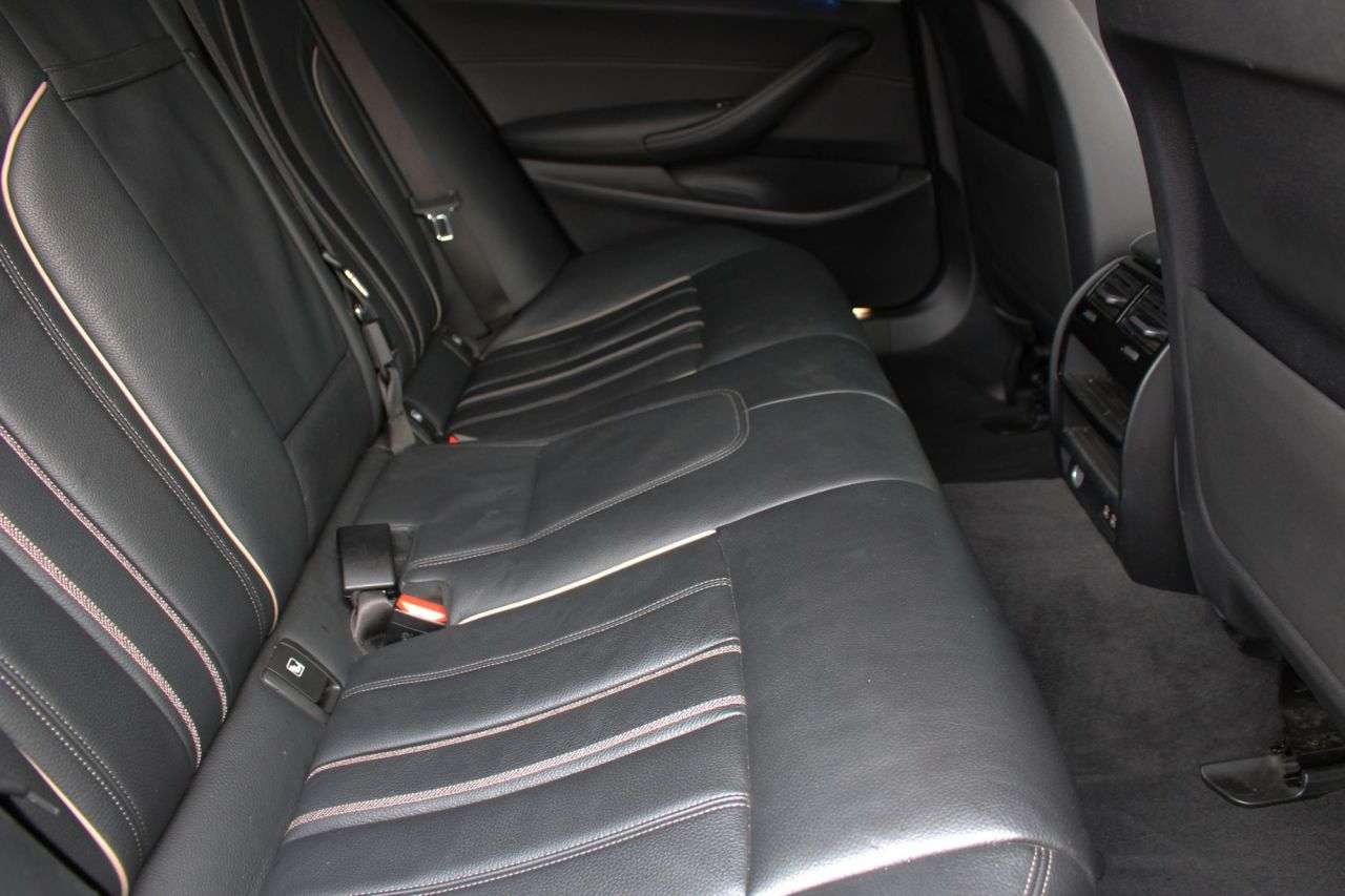 2020 BMW 5 SERIES 2020 BMW 5 SERIES