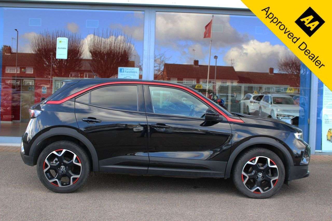 A 2022 VAUXHALL MOKKA 1.2 Turbo SRi Premium SUV 5dr Petrol Manual Euro 6 (s/s) (100 ps) DIGITAL D A 2022 VAUXHALL MOKKA 1.2 Turbo SRi Premium SUV 5dr Petrol Manual Euro 6 (s/s) (100 ps) DIGITAL D