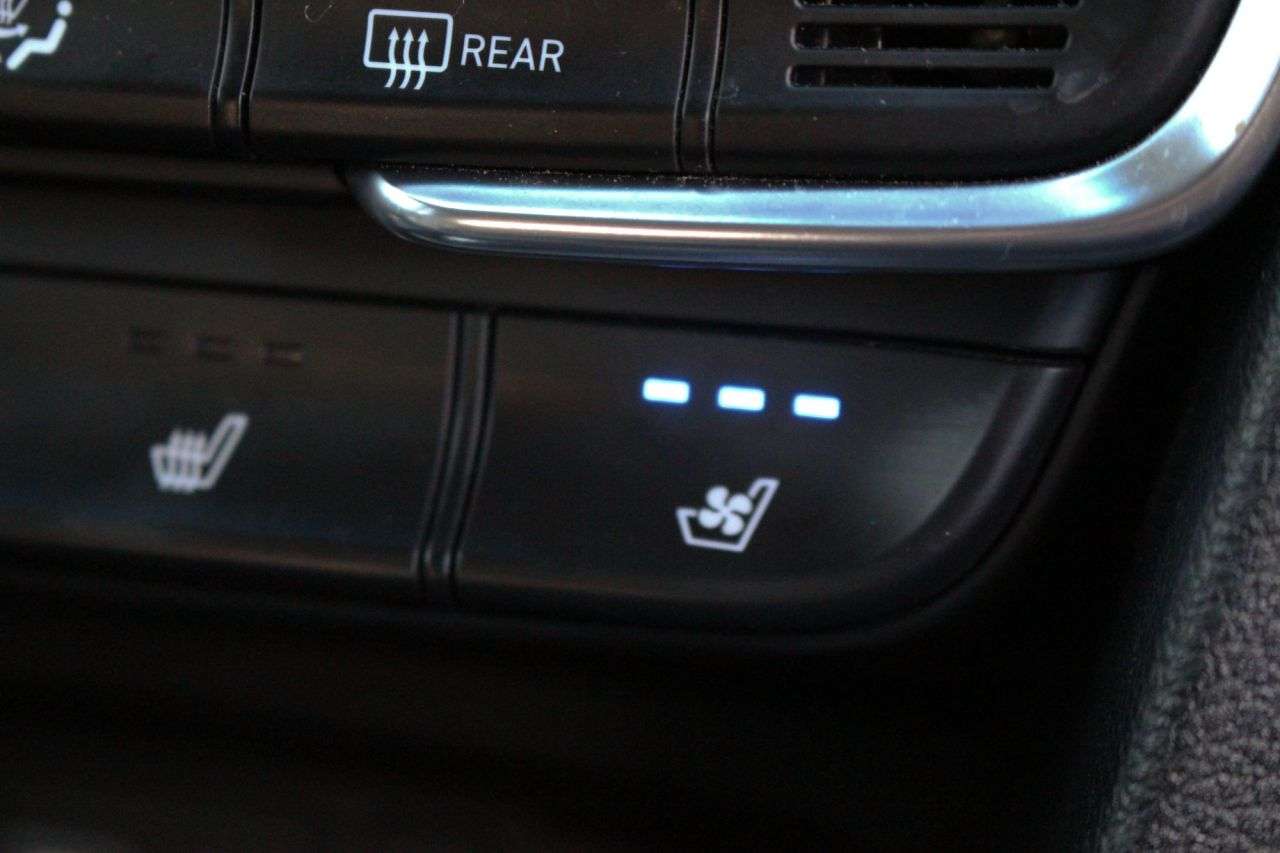 2018 HYUNDAI SANTA FE 2018 HYUNDAI SANTA FE