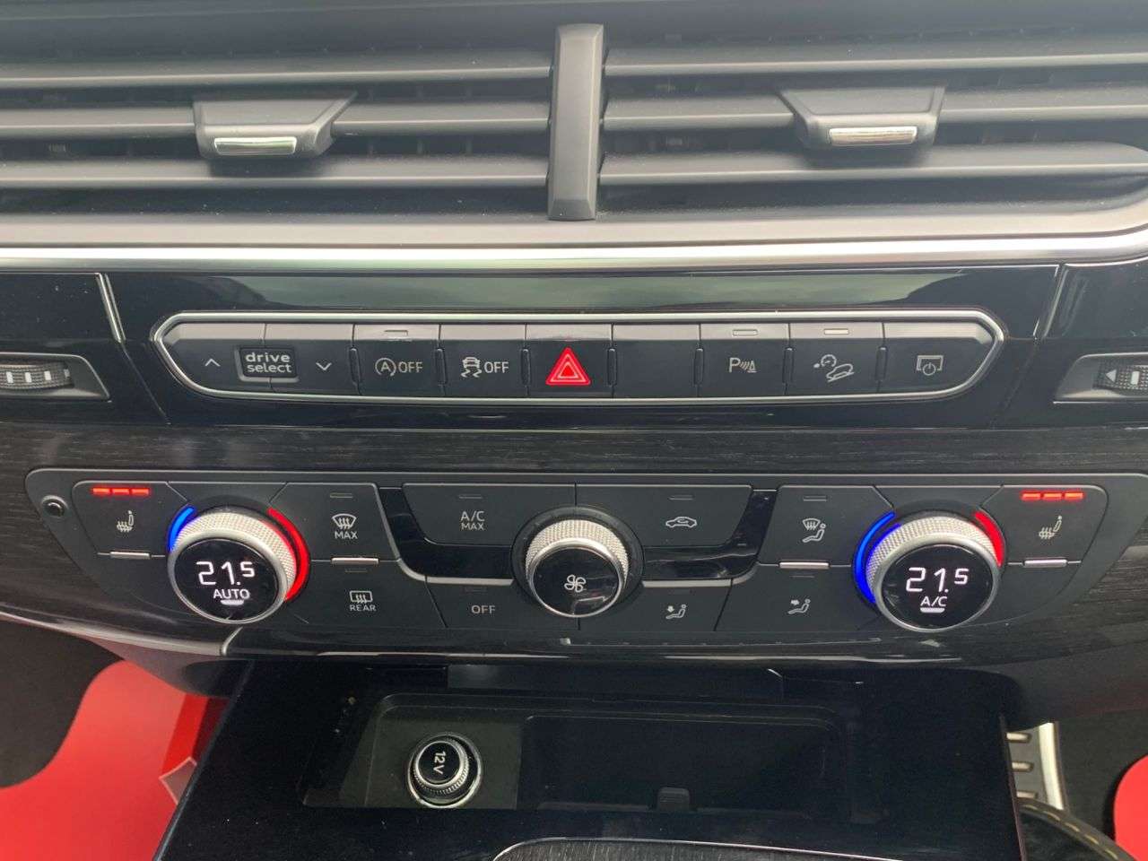 2019 AUDI Q7 2019 AUDI Q7