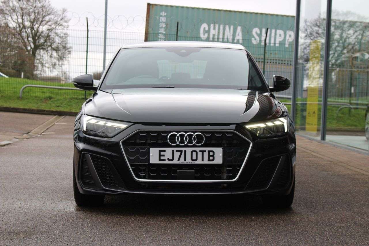 2021 AUDI A1 2021 AUDI A1