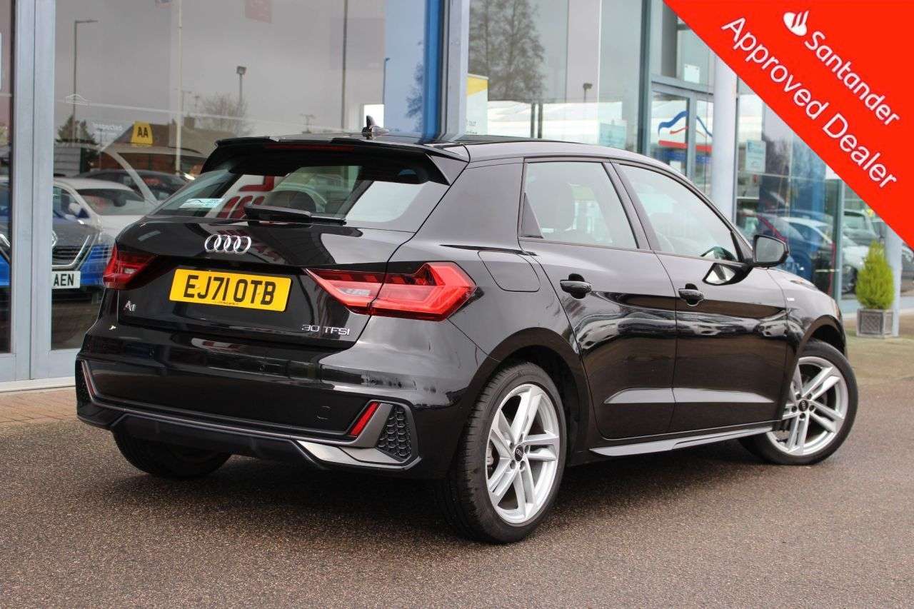 2021 AUDI A1 2021 AUDI A1