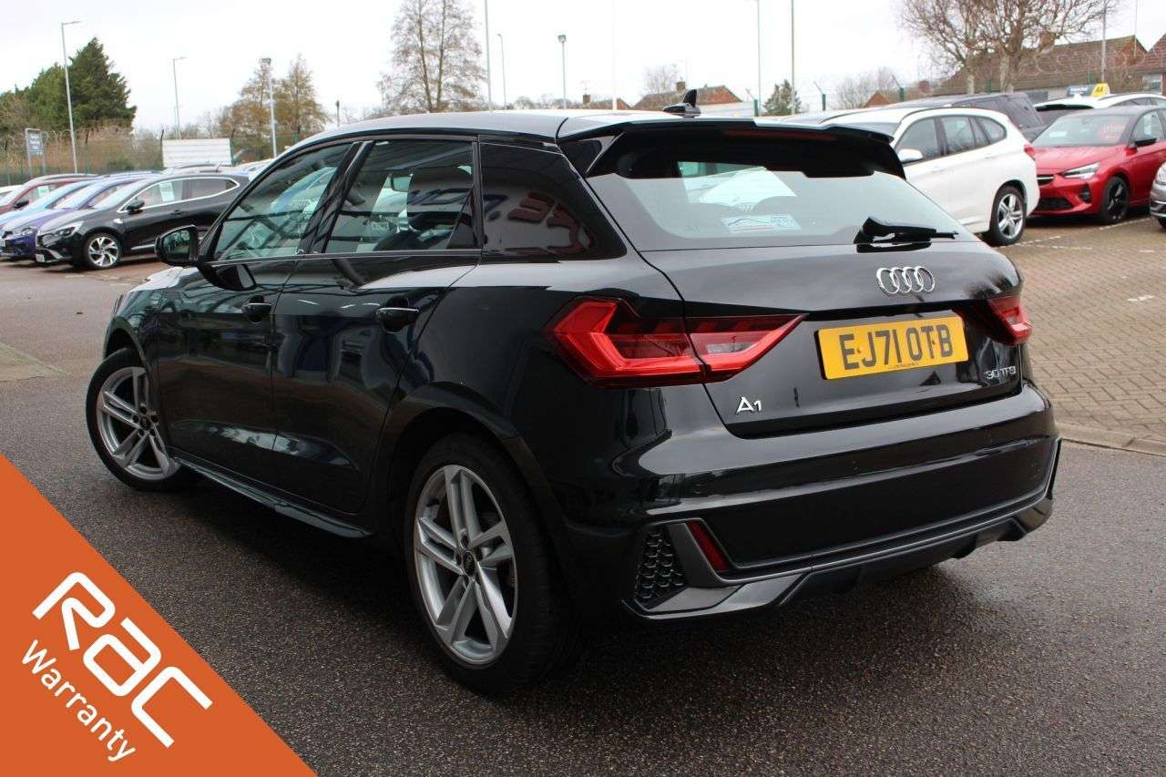 2021 AUDI A1 2021 AUDI A1