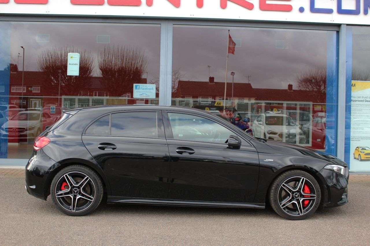 A 2019 MERCEDES-BENZ A-CLASS 2.0 A35 AMG (Premium) Hatchback 5dr Petrol SpdS DCT 4MATIC Euro 6 (s/s) (30 A 2019 MERCEDES-BENZ A-CLASS 2.0 A35 AMG (Premium) Hatchback 5dr Petrol SpdS DCT 4MATIC Euro 6 (s/s) (30