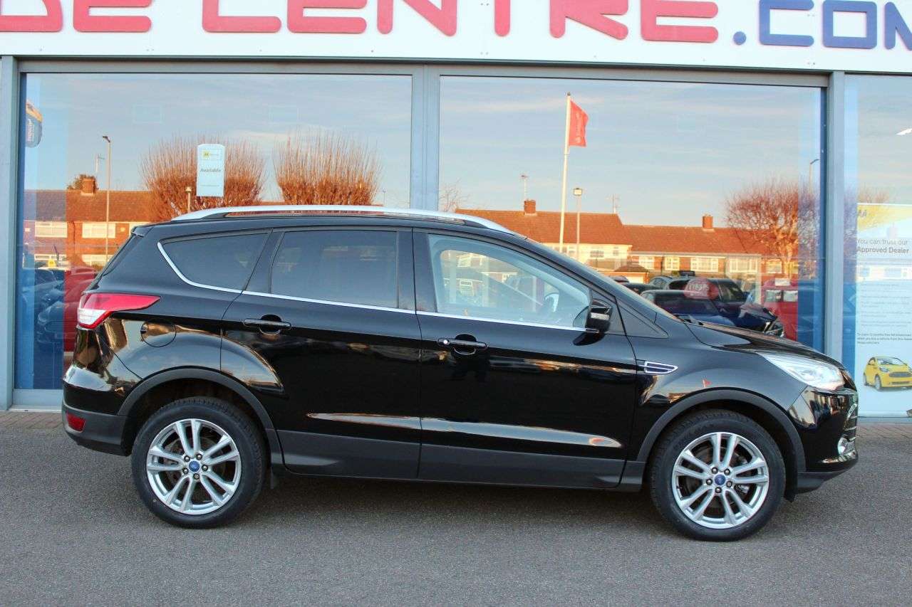 A 2016 FORD KUGA 2.0 TDCi Titanium X Sport SUV 5dr Diesel Manual AWD Euro 6 (s/s) (180 ps) E A 2016 FORD KUGA 2.0 TDCi Titanium X Sport SUV 5dr Diesel Manual AWD Euro 6 (s/s) (180 ps) E